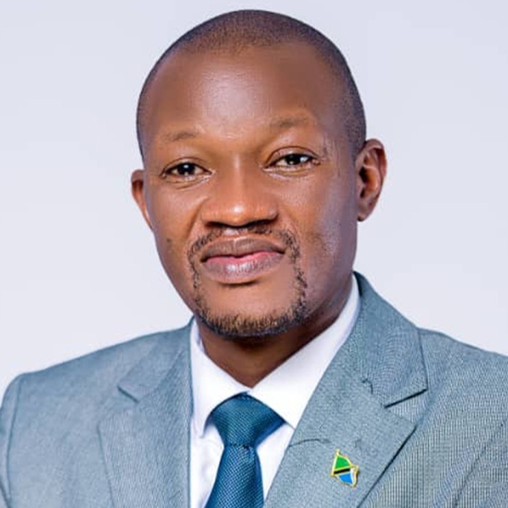 Ladislaus Chang'a. 'Photo